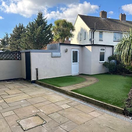 Cosy En-Suite Double Room1 Heathrow Accommodation Northolt  Luaran gambar